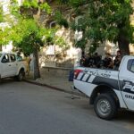Policia en juzgado