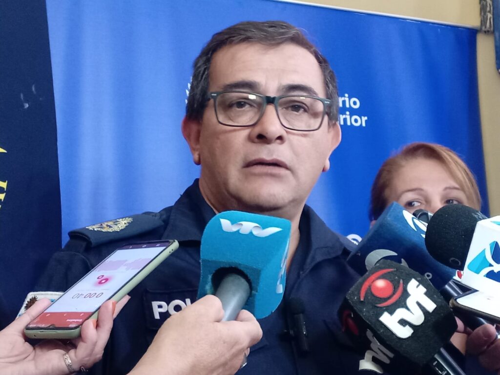 bdc1eecc-1c99-491c-8327-a93542468d2a