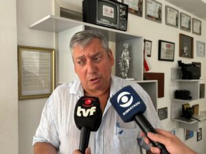 b13f3e36-071e-495e-b689-ea7b1e3aab39