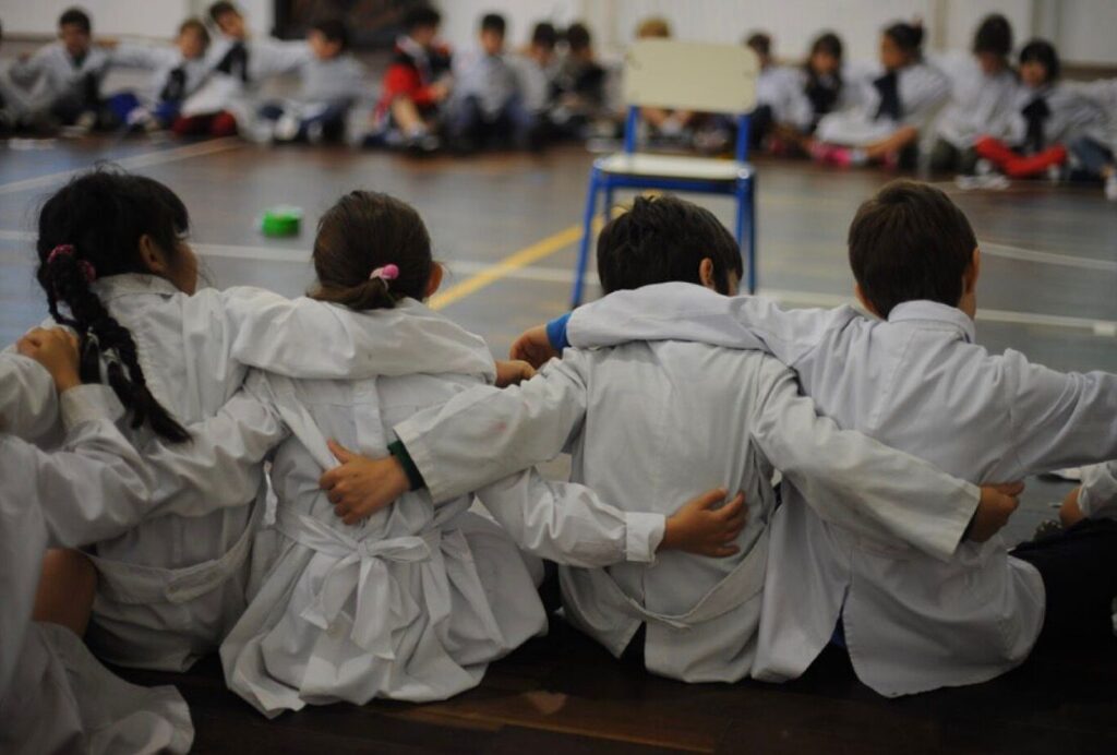 198e60ba-9ba4-4273-8aff-6bcd1c920ef0