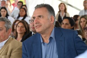 e91fdf4c-f40c-4a26-8b2f-b1578c98429a