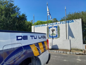 movil policial_7