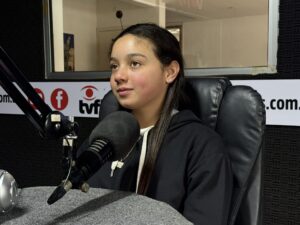 HLbdA1yWEAAr8xw